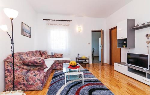 Posedarje Apartment | 2 Bedroom Amazing Apartment In Posedarje