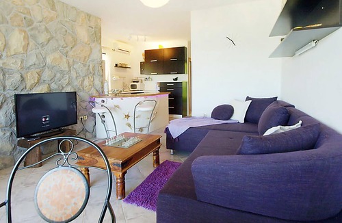 Dobropoljana Apartment | 2 bedroom amazing apartment in Dobropoljana