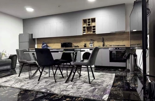 Craiova Apartment | 2-bedroom apartment in cool Craiova with AC for relaxing stays