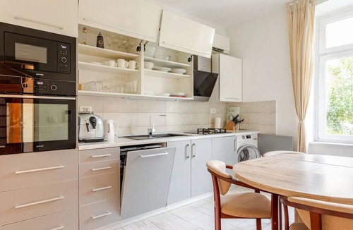 Portoroz Apartment | 2-Bedroom Apartment with Ocean Views in the Heart of Portorož