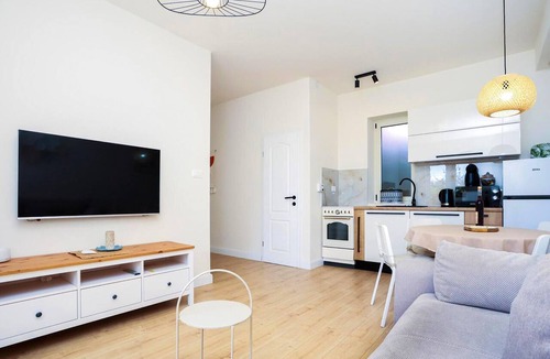 Kastel Luksic Apartment | 2 bedroom beach front apartment in Kastel Luksic