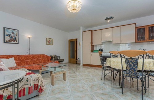 Zambratija Apartment | 2 bedroom beach front apartment in Zambratija