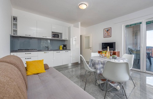 Pakostane Apartment | 2 bedroom beautiful apartment in Pakostane