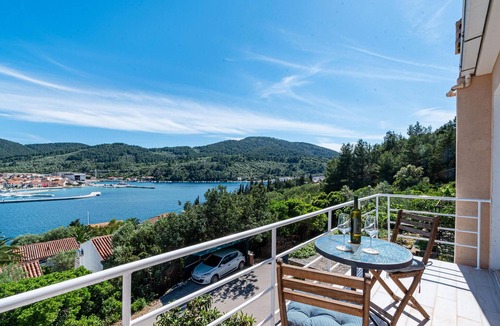 Vela Luka Apartment | 2 bedroom cozy apartment in Vela Luka