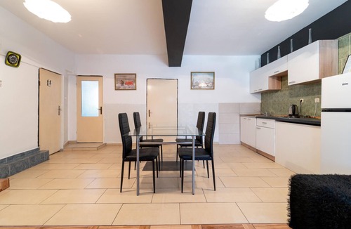 Donji Karin Apartment | 2 bedroom cozy apartment in Benkovac
