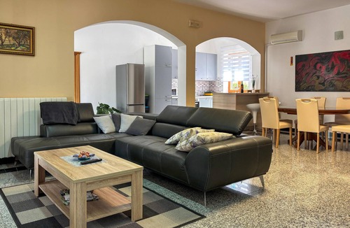 Municipality of Zminj Apartment | 2 bedroom cozy apartment in Zminj
