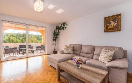 Polje House | 2 Bedroom Gorgeous Apartment In Polje