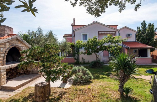 Sveti Filip i Jakov Apartment | 2 bedroom lovely apartment in Sv.Filip i Jakov