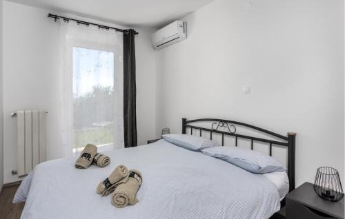 Brsec Apartment | 2 Bedroom Lovely Apartment In Brsec