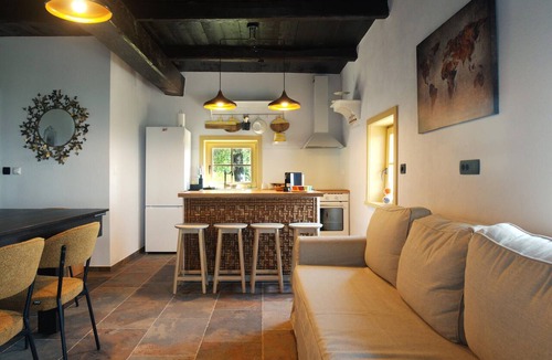 Breznik Plesivicki House | 2 bedroom lovely home in Prilipje