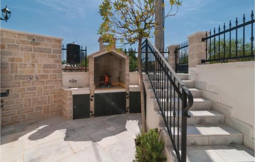 Primosten House | 2 Bedroom Nice Home In Primosten