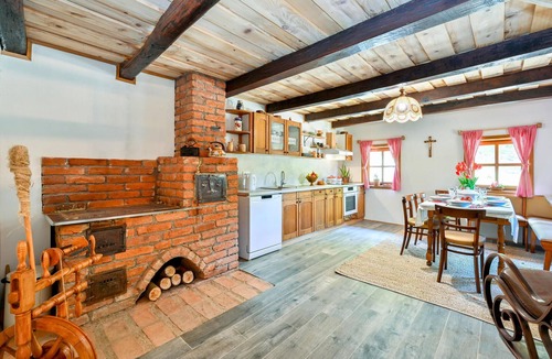 Gornji Kneginec House | 2 bedroom pet friendly home in Varazdin Breg