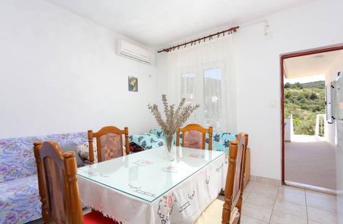 Vinisce Apartment | 29 m² Apartment ∙ 1 bedroom ∙ 4 guests