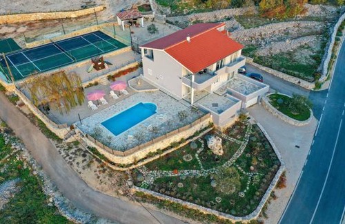 Blizna Donja Apartment | 3 bedroom accommodation in BLizna Donja