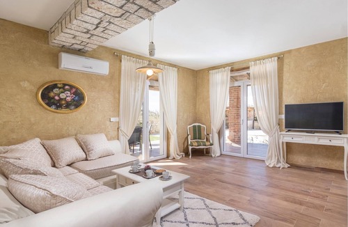 Stifanici House | 3 bedroom accommodation in Stifanici