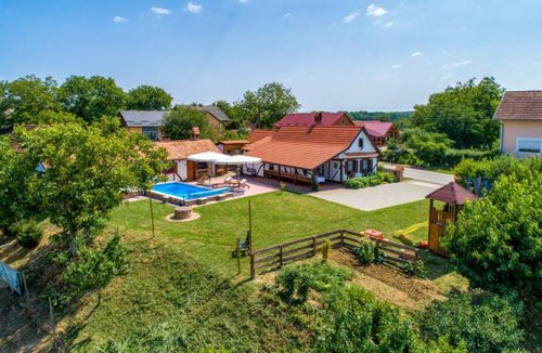 Sveti Ivan Zabno House | 3 bedroom accommodation in Sveti Ivan Zabno