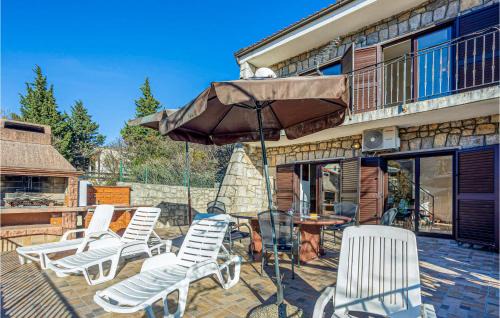 Cesarica House | 3 Bedroom Awesome Home In Cesarica