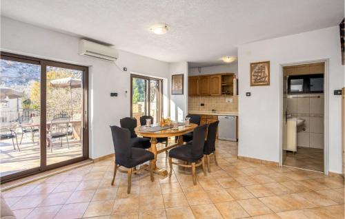Cesarica House | 3 Bedroom Awesome Home In Cesarica