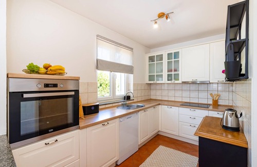 Brisevo House | 3 bedroom cozy home in Brisevo