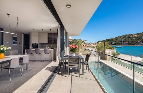 Tijesno House | 3 bedroom cozy home in Tisno