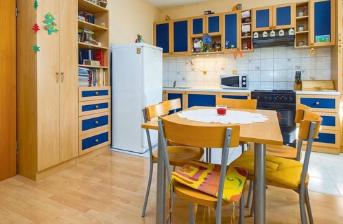 Central Dalmatia Apartment | 3 bedroom gorgeous apartment in Duce