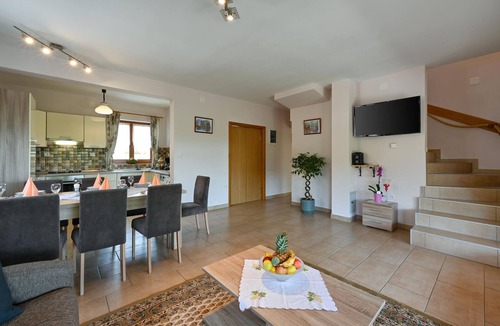 Sveti Kriz House | 3 bedroom gorgeous home in Sveti Kriz