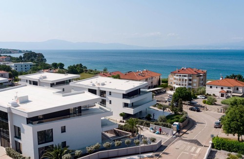 Zidarici Apartment | 3 bedroom pet friendly apartment in Malinska