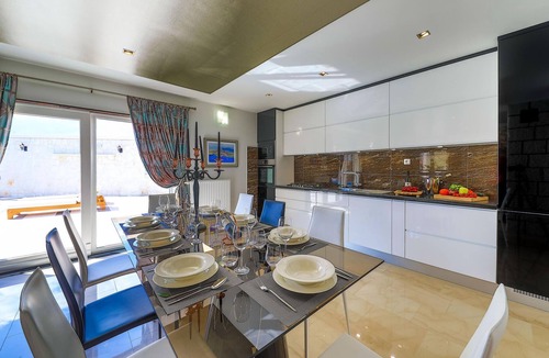 Klis House | 3 bedroom stunning home in Korusce