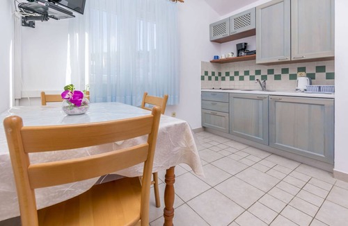 Primosten Burnji Apartment | 32 m² Apartment ∙ 1 bedroom ∙ 3 guests