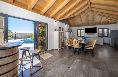 Murvica Villa | 330 m² Villa ∙ 10 bedrooms ∙ 20 guests