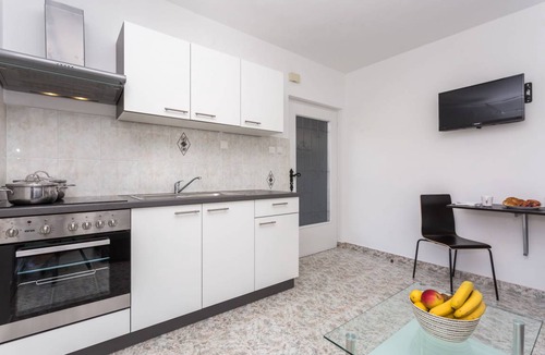 Baska Apartment | 35 m² Apartment ∙ 1 bedroom ∙ 3 guests