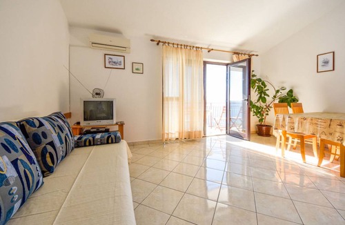 Tribanj Apartment | 38 m² Apartment ∙ 1 bedroom ∙ 4 guests