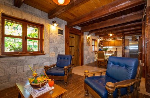 Stankovci House | 4 bedroom accommodation in Stankovci