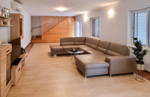 Skabrnja House | 4 bedroom accommodation in Skabrnja