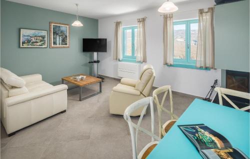 Boljun House | 4 Bedroom Amazing Home In Boljun