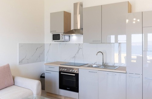 Dugi Rat Apartment | 4 bedroom gorgeous apartment in Dugi Rat