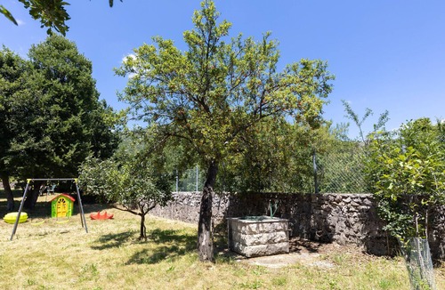 Vrlika House | 4 bedroom nice home in Maovice