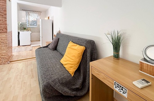 Miholascica House | 4 bedroom pet friendly home in Miholascica
