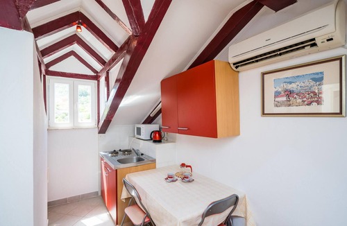 Slano House | 4 bedroom stunning home in Slano