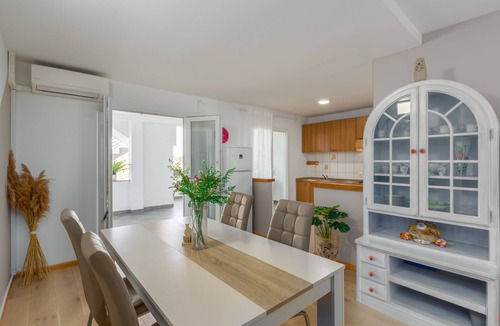 Brulo Apartment | 4 persons, only 600 m from the beach, from the city center only a 15-minute