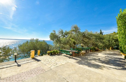 Tribanj Apartment | 40 m² Apartment ∙ 1 bedroom ∙ 4 guests