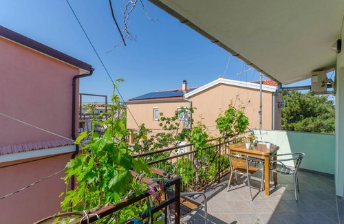 Starigrad Apartment | 40 m² Apartment ∙ 1 bedroom ∙ 4 guests