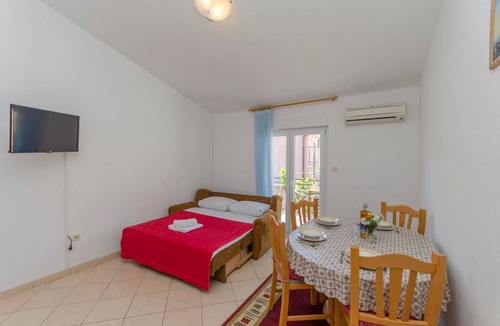 Starigrad Apartment | 40 m² Apartment ∙ 1 bedroom ∙ 4 guests