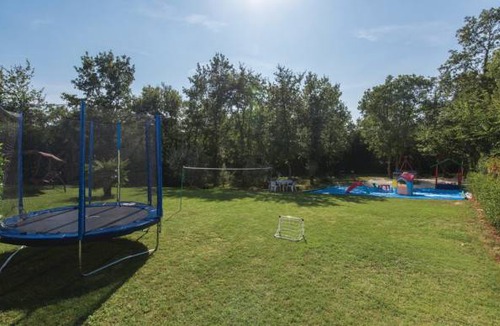 Kadumi House | 5 bedroom accommodation in Porec
