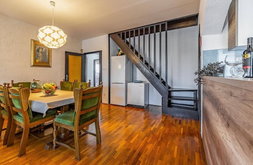 Medulin Apartment | 5 bedroom lovely apartment in Medulin
