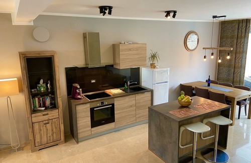 Njivice Villa | 5*luxury family vacation with priv. Saltwater pool, barbecue, sun & sea view 4+2