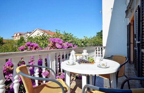 Vodice Apartment | 50 m² Apartment ∙ 1 bedroom ∙ 4 guests