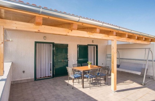 Vodice Apartment | 50 m² Apartment ∙ 2 bedrooms ∙ 4 guests