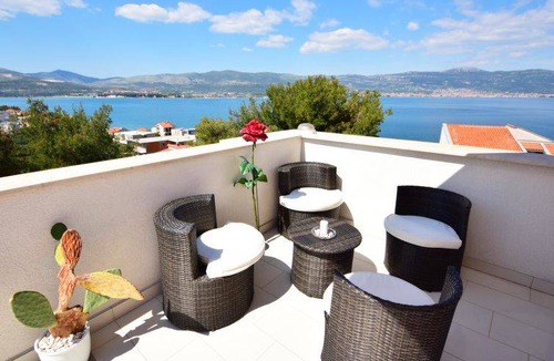 Municipality of Trogir Apartment | 55 m² Apartment ∙ 2 bedrooms ∙ 4 guests
