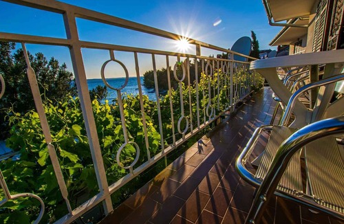 Starigrad Apartment | 55 m² Apartment ∙ 3 bedrooms ∙ 6 guests
